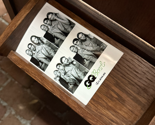 photo booth rental enclosed_