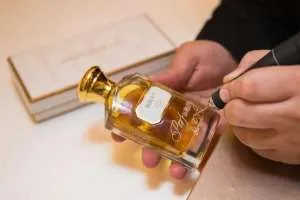 calligraphy engraving perfume